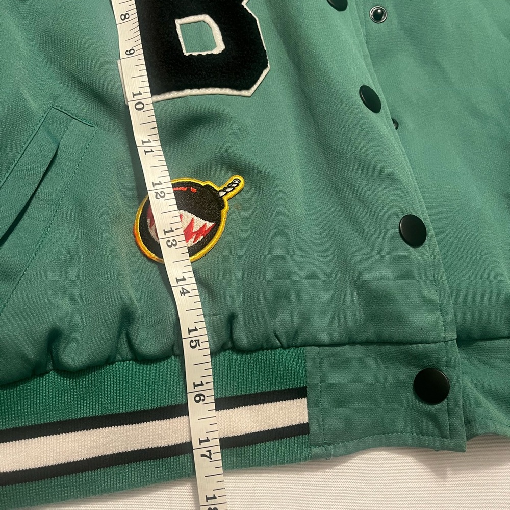 Jacket - Picture 7 of 9